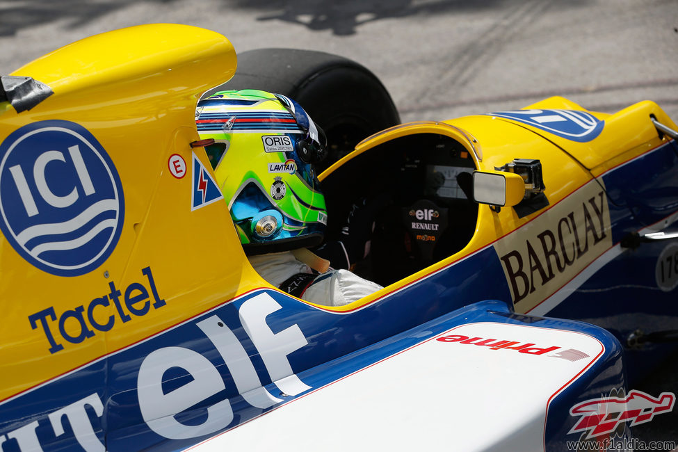 Felipe Massa con el Williams FW10B