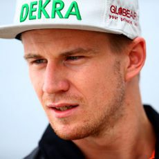 Nico Hülkenberg llega a Silverstone ante la mirada de todos