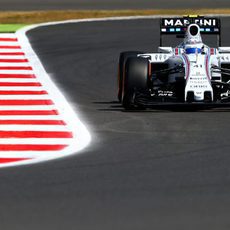 Susie Wolff acabo en 13ª posición en los Libres 1