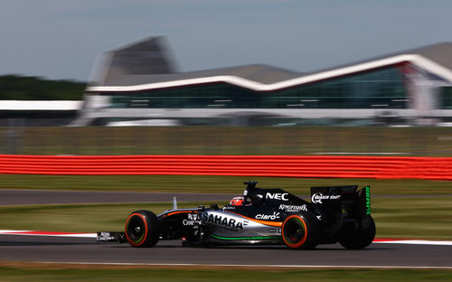 Nico Hülkenberg encuentra rápidamente la velocidad