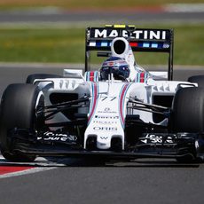 Bottas rodando esta mañana en Silverstone