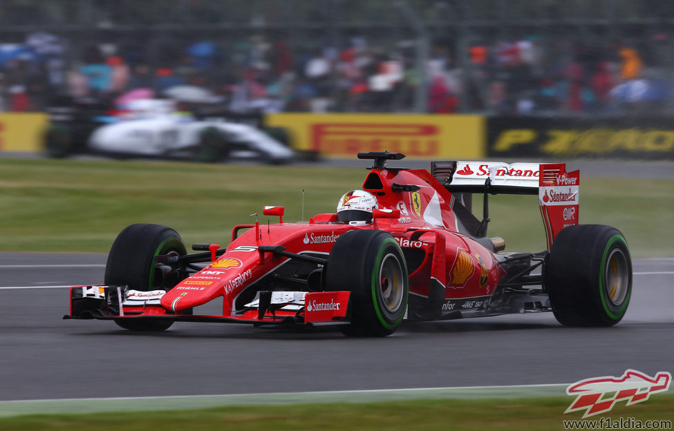 Sebastian Vettel ha sido uno de los más beneficiados con la lluvia