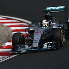 Lewis Hamilton se alza con la 'pole' del GP de Hungría 2015