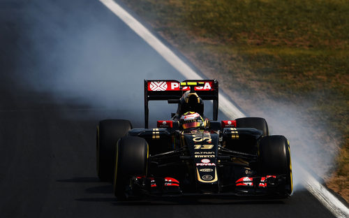 Romain Grosjean se pasa de frenada