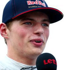 Max Verstappen superó a Carlos Sainz en clasificación