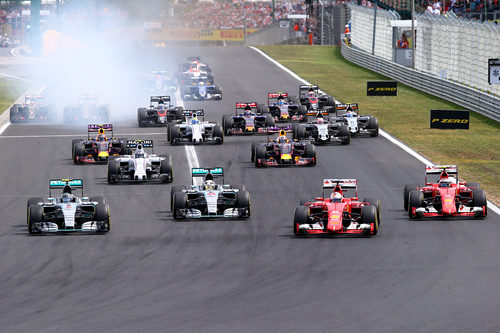 Apasionante salida del Gran Premio de Hungría 2015