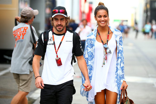 Lara Álvarez y Fernando Alonso