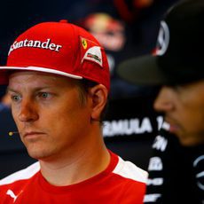 Kimi Räikkönen, renovado por Ferrari para 2016