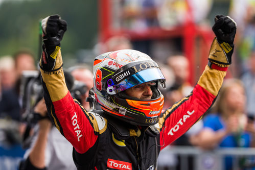 Romain Grosjean celebra su podio