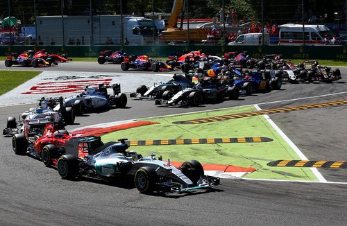 Primera chicane del GP de Italia 2015