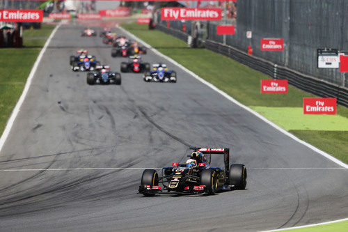 Romain Grosjean tuvo que abandonar en el GP de Italia 2015