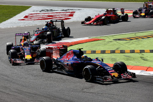 Carlos Sainz mantiene un buen ritmo de carrera