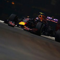 Daniil Kvyat da la sorpresa