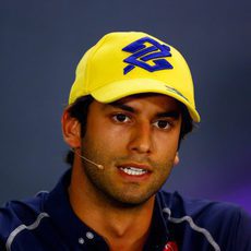 Felipe Nasr en la rueda de prensa de la FIA