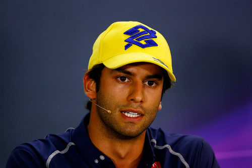 Felipe Nasr en la rueda de prensa de la FIA