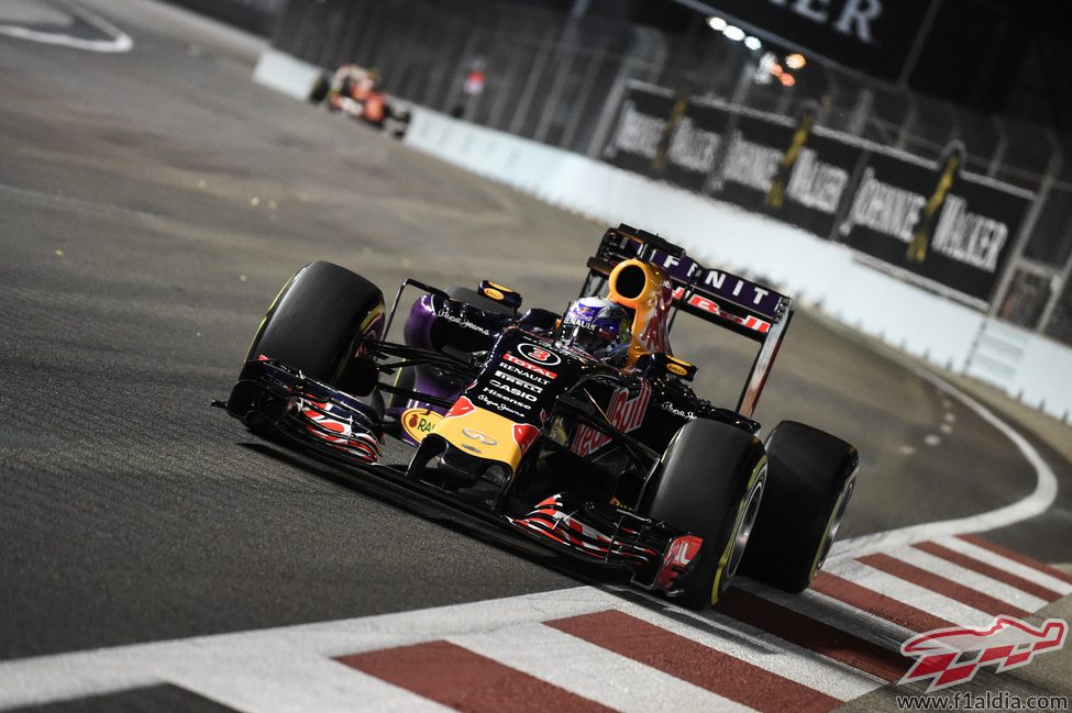 Daniel Ricciardo saldrá desde la primera fila de la parrilla