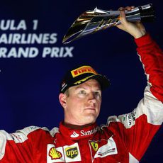 Kimi Räikkönen se queda con el tercer puesto