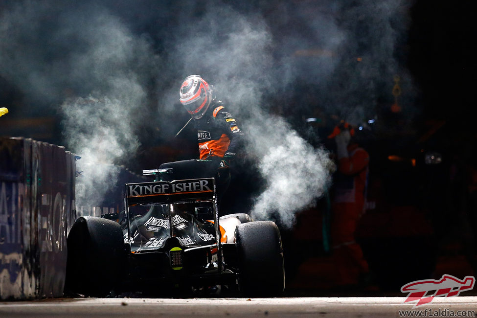 Abandono de Nico Hülkenberg en Singapur