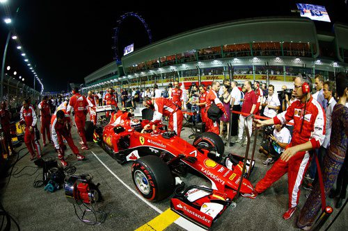 Kimi Raikkonen en la parrilla antes de la salida