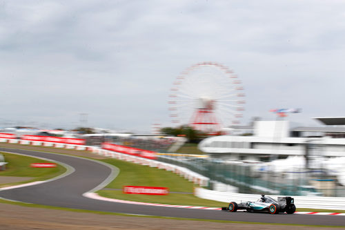 Lewis Hamilton exprime su W06 durante la clasificación del Gran Premio de Japón