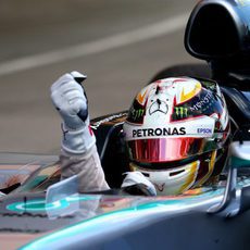 Lewis Hamilton suma un nuevo triunfo en 2015