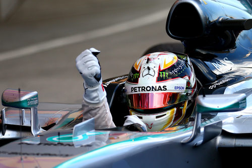 Lewis Hamilton suma un nuevo triunfo en 2015