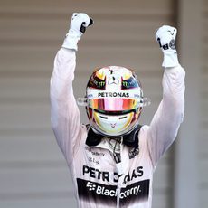 Inmensa alegría de Lewis Hamilton en Suzuka