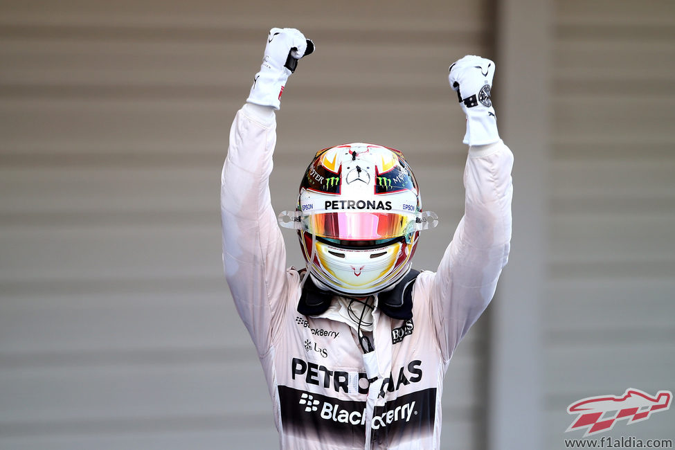 Inmensa alegría de Lewis Hamilton en Suzuka