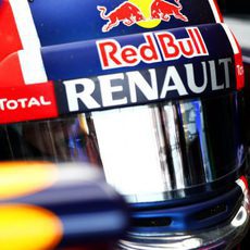 Detalle del casco de Daniil Kvyat