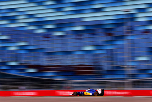 Marcus Ericsson pone a toda velocidad su Sauber