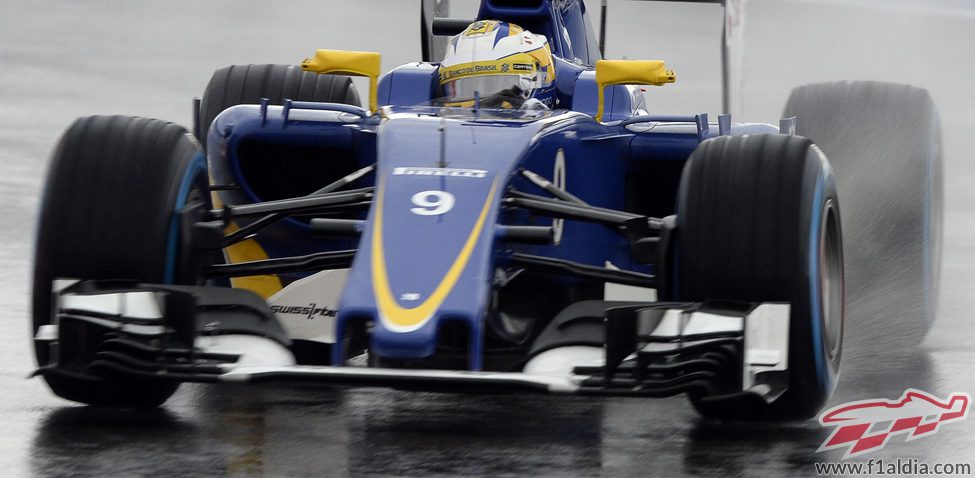 Marcus Ericsson prueba sensaciones en condiciones de mojado