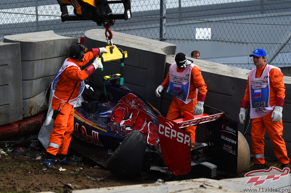 Susto en los Libres 3 con el accidente de Carlos Sainz