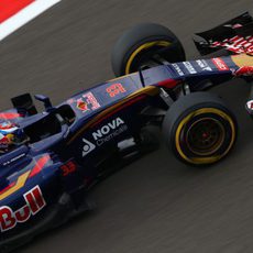 Max Verstappen alcanza la Q3 en Sochi