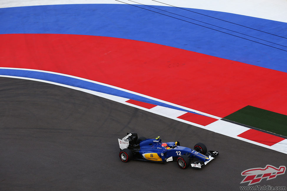 Felipe Nasr monta el superblando para el final de la carrera