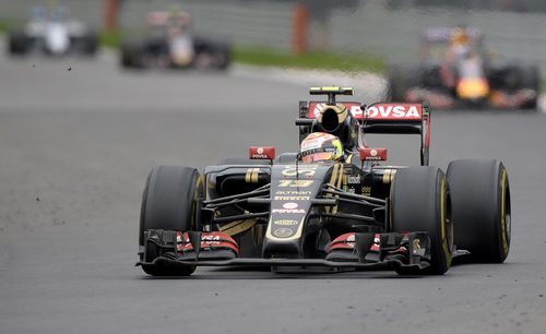 Pastor Maldonado suma 4 puntos en el Campeonato