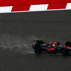 Jenson Button se queda a las puertas de la Q3