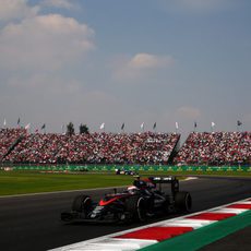 Jenson Button intentar llegar a los puntos en el GP de México