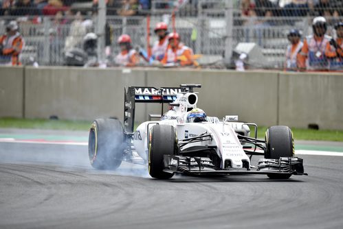 Felipe Massa pasándose de frenada