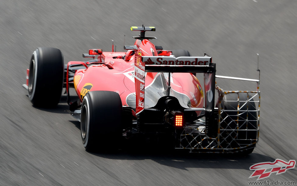 Kimi Raikkonen realizando evaluaciones aerodinámicas