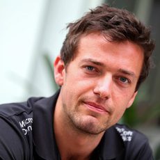 Jolyon Palmer feliz por poder pilotar