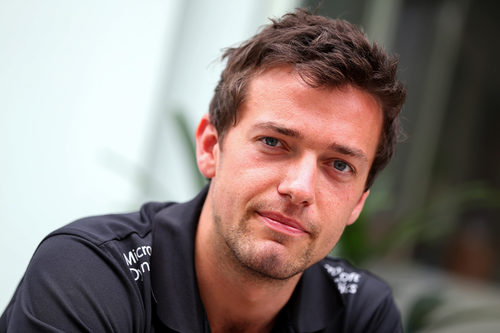 Jolyon Palmer feliz por poder pilotar