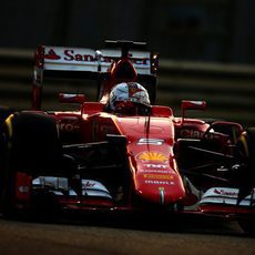 Sebastian Vettel durante su vuelta lanzada