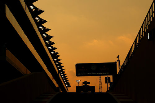 Romain Grosjean sale del pit-lane