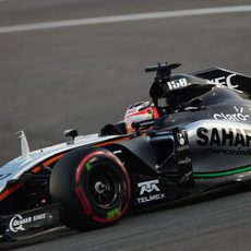 Nico Hülkenberg llega a la Q3 del GP de Abu Dabi 2015