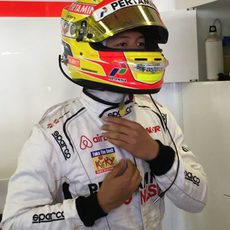 Rio Haryanto concentrado en el tets de Pirelli