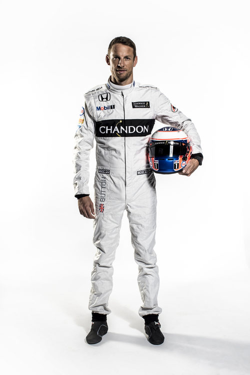 Jenson Button con mono y casco para 2016