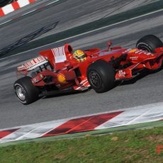 'Vale' pilota el espectacular Ferrari