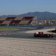 La pista y el piloto a solas