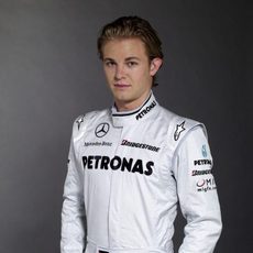 Nico Rosberg cambia el azul por el blanco