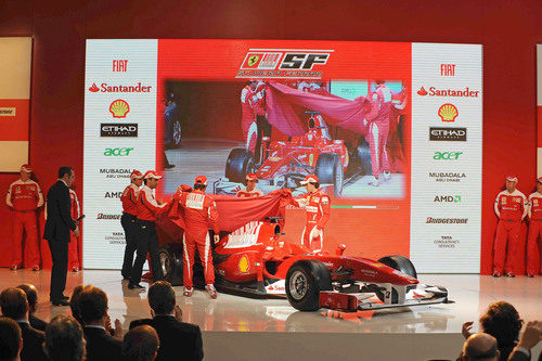 Se retira la manta roja al F10